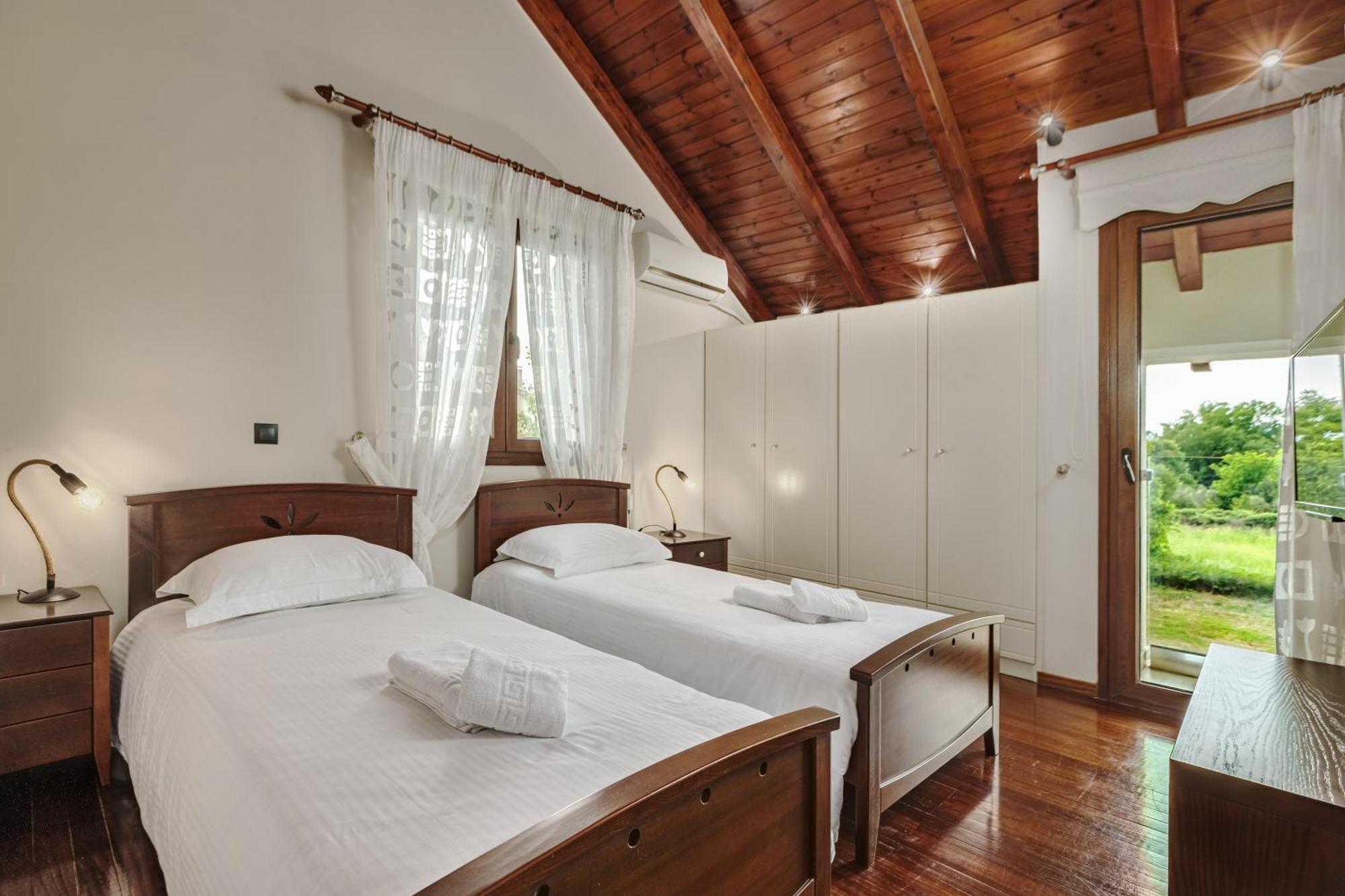 Vintage Suites Trikala Exterior photo