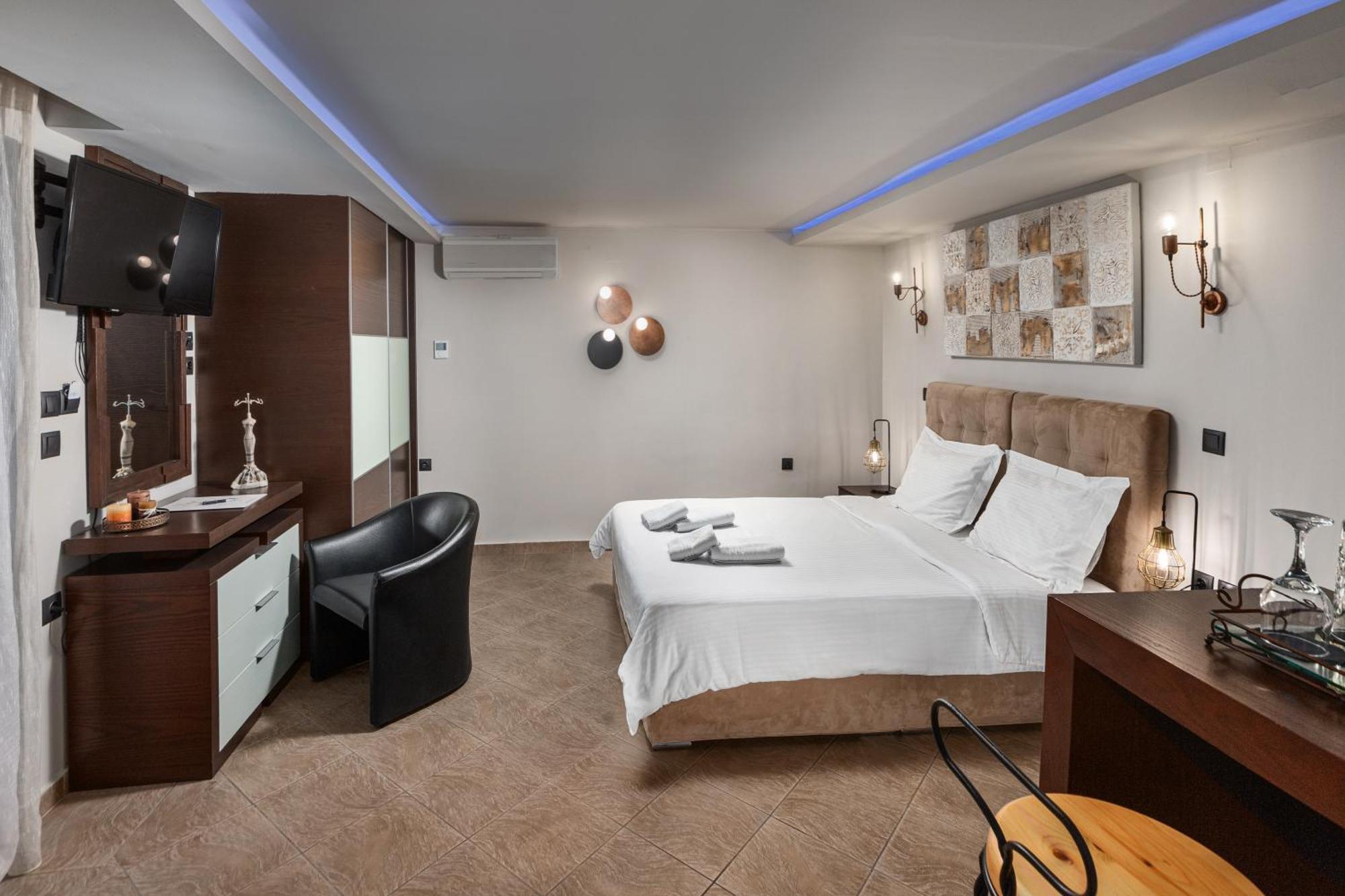 Vintage Suites Trikala Exterior photo